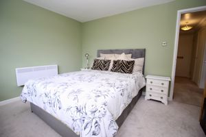 Bedroom- click for photo gallery